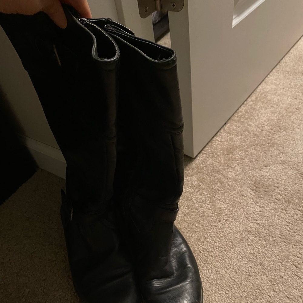 Size 5 black boots - fair condition